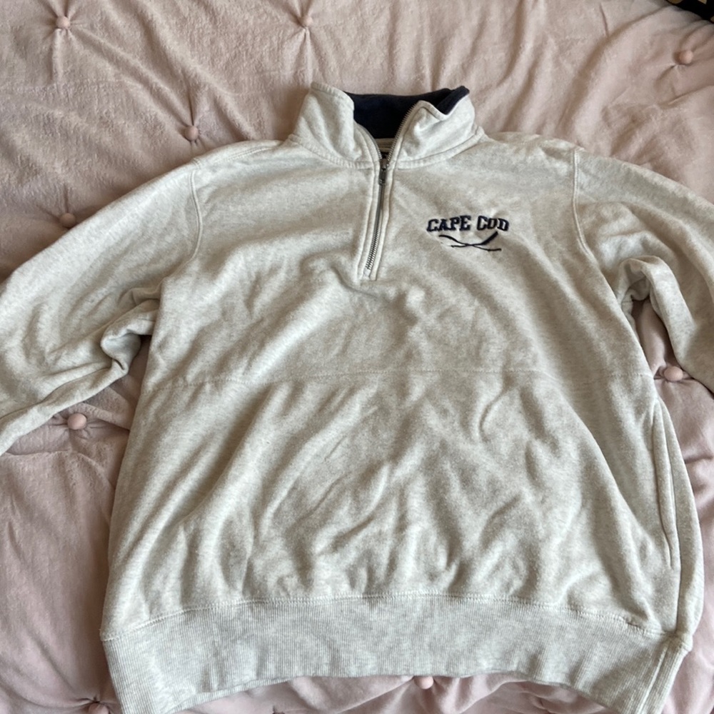 Creme crew neck!